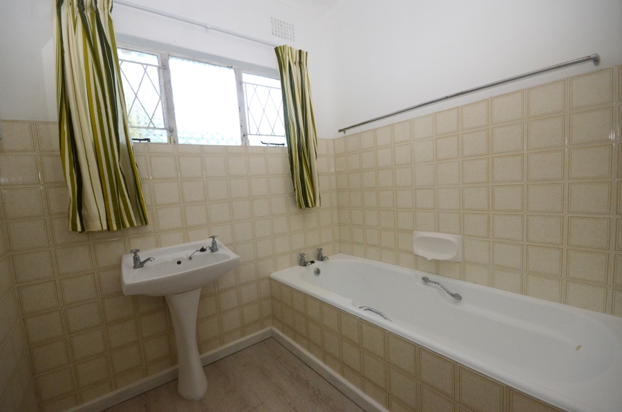 To Let 1 Bedroom Property for Rent in Vincent Eastern Cape